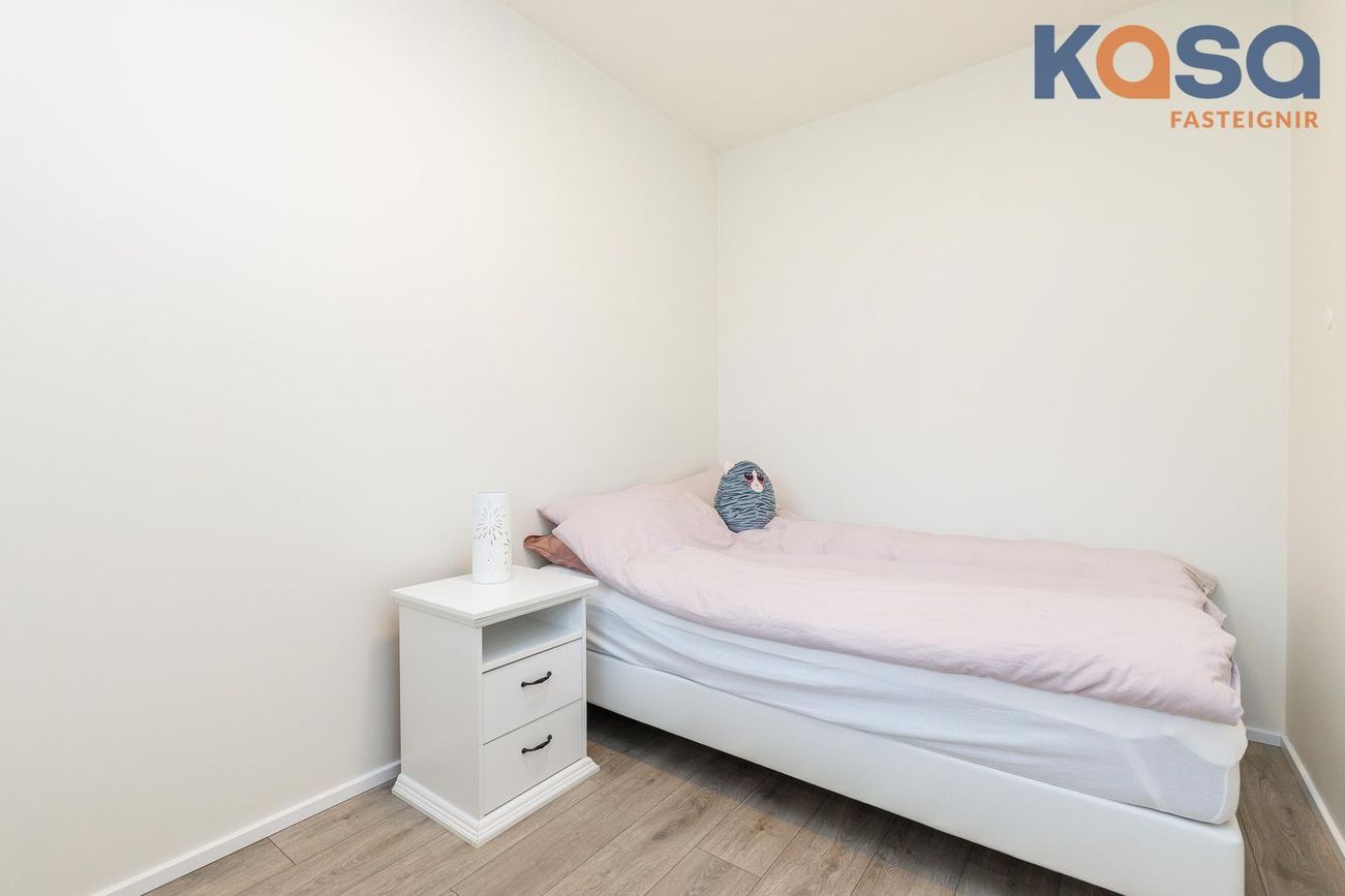 Kjarnagata 57, 600 Akureyri