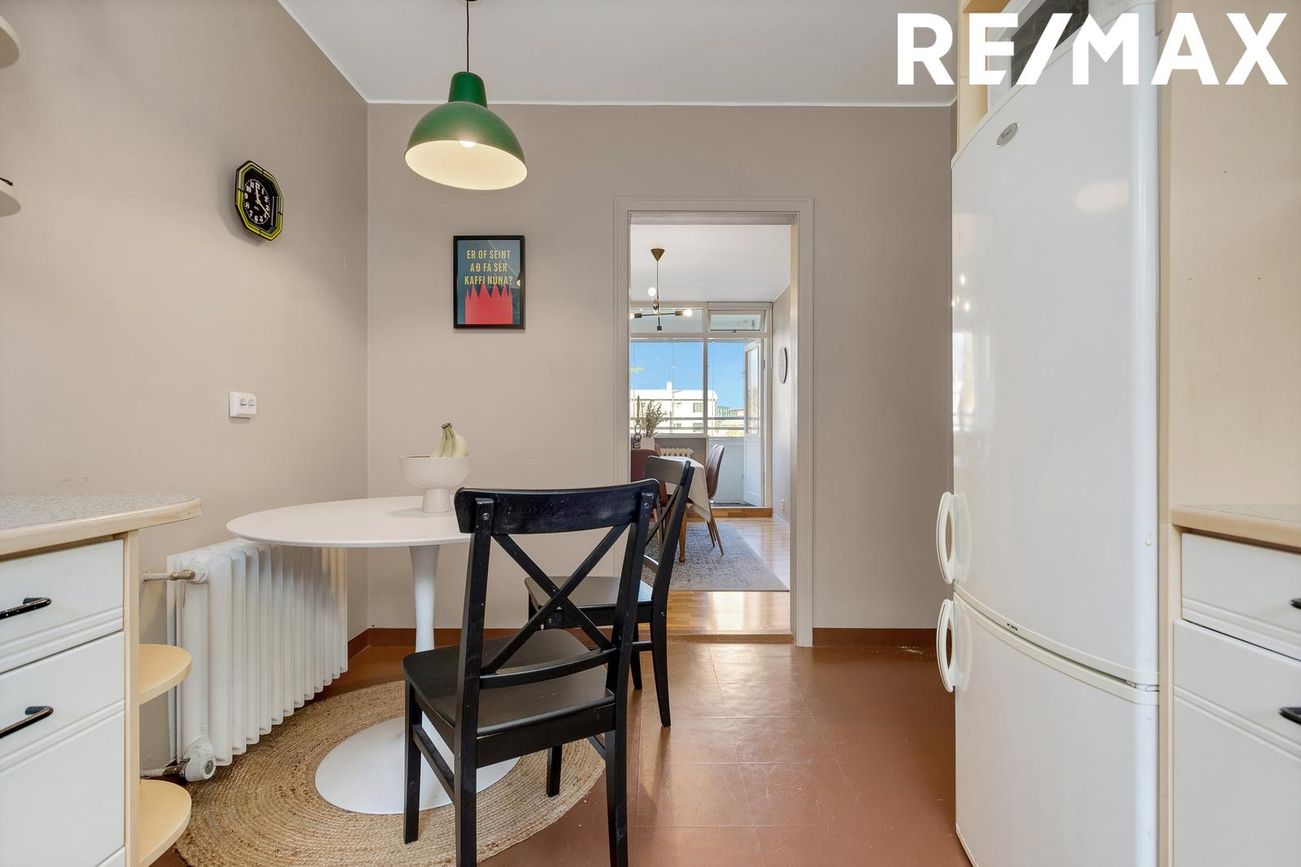 Ljósheimar 12, 104 Reykjavík