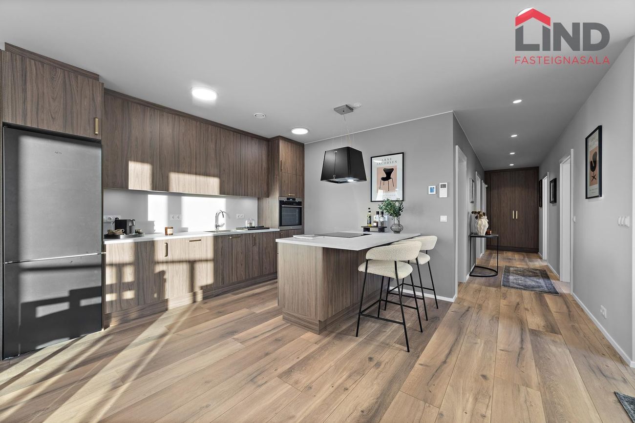 Hringhamar 17 - 0202, 221 Hafnarfjörður