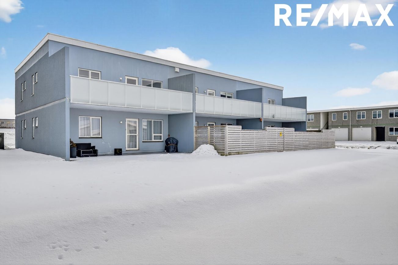 Trönudalur 1, 260 Reykjanesbær