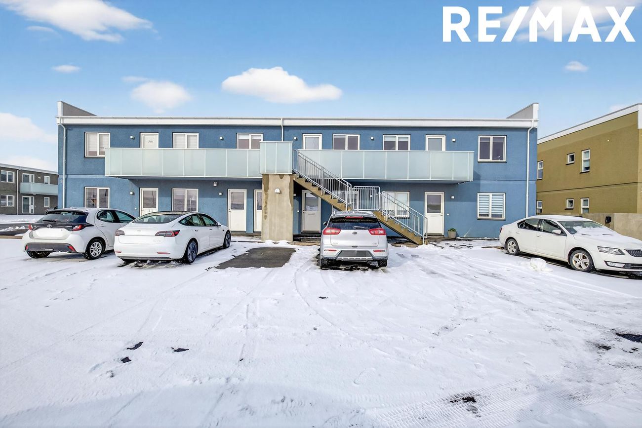 Trönudalur 1, 260 Reykjanesbær
