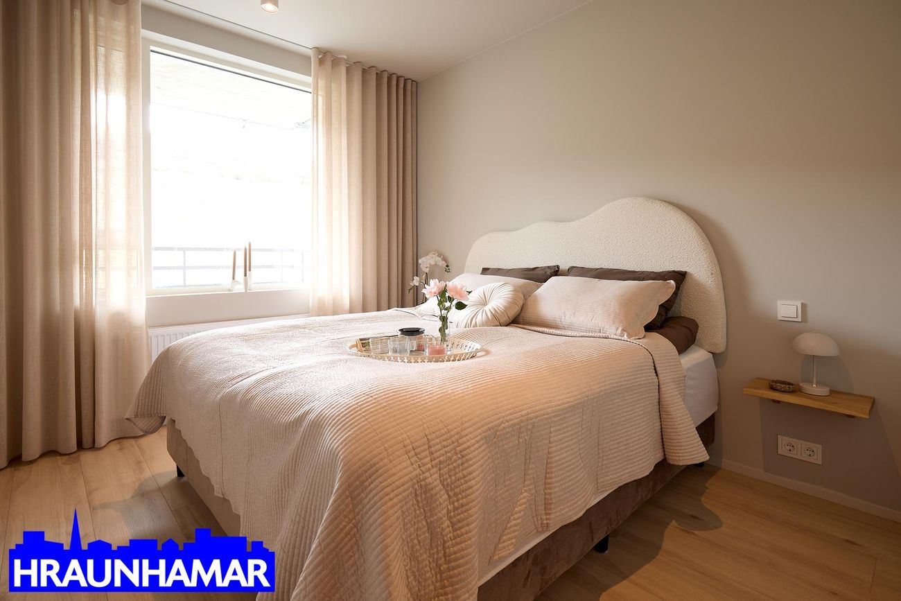 Baughamar 5, 221 Hafnarfjörður
