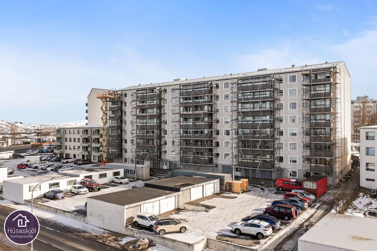 Dúfnahólar 2 - 0305, 111 Reykjavík