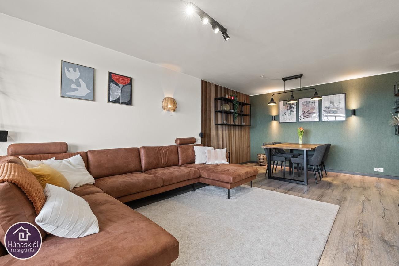 Dúfnahólar 2 - 0305, 111 Reykjavík