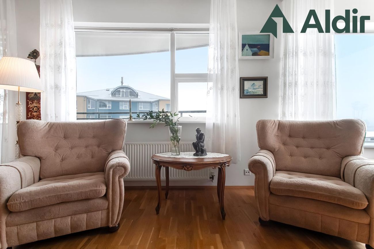 Barðastaðir 7, 112 Reykjavík