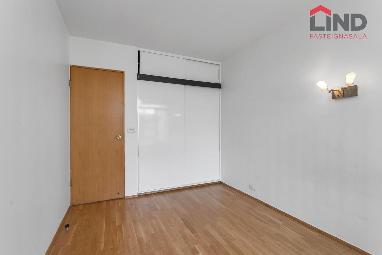 Dalaland 3 - 0101, 108 Reykjavík