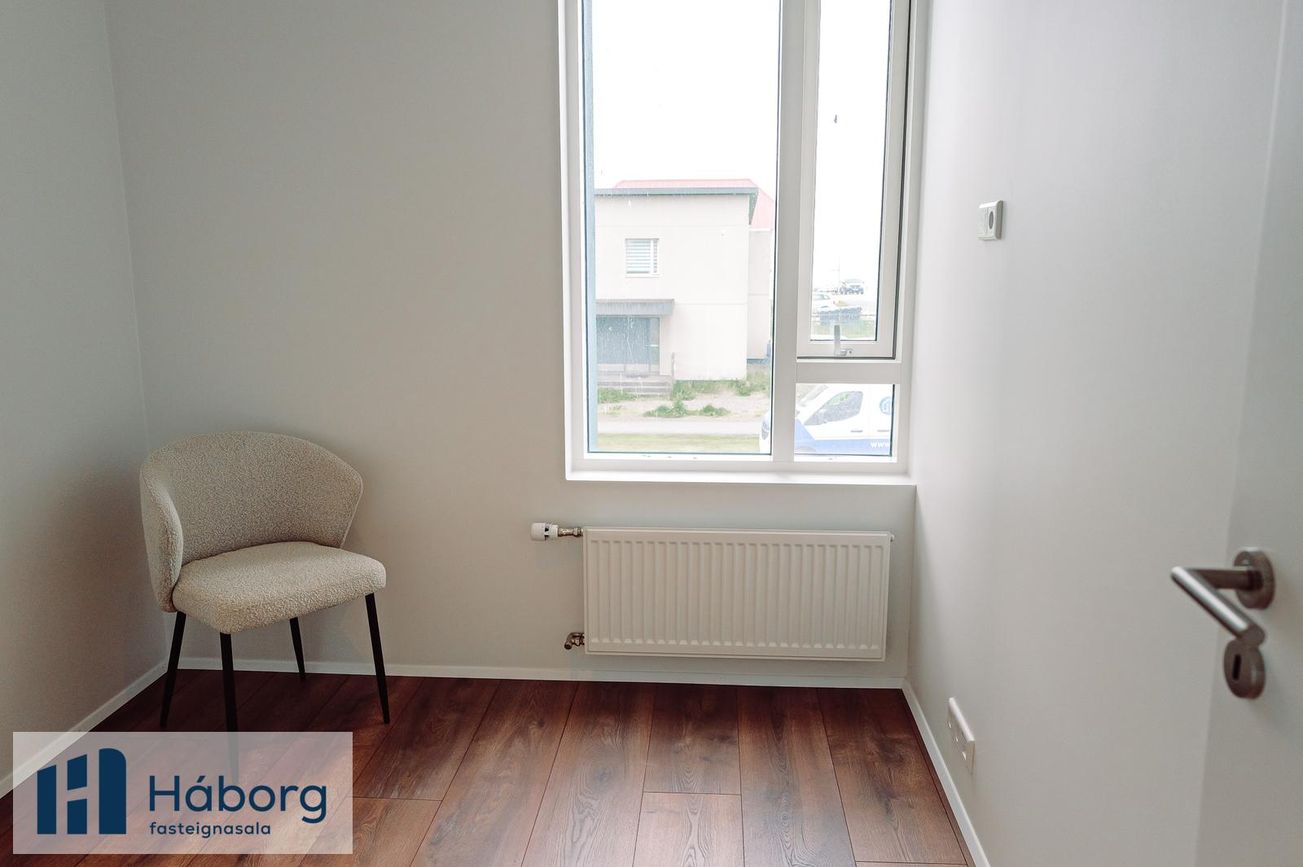 Garðabraut 1B, 300 Akranes