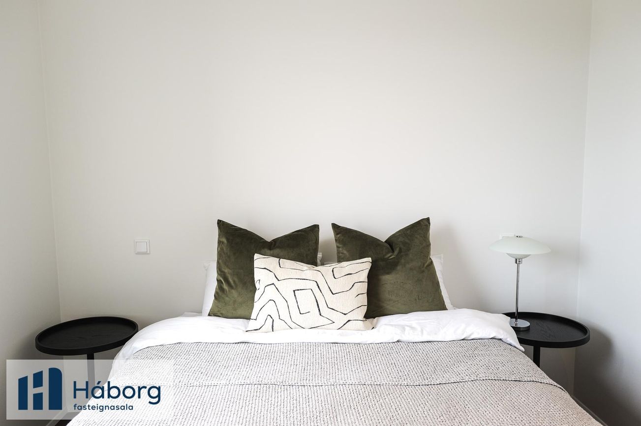 Garðabraut 1B, 300 Akranes