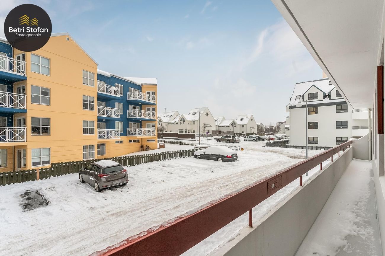 Álagrandi 8, 107 Reykjavík
