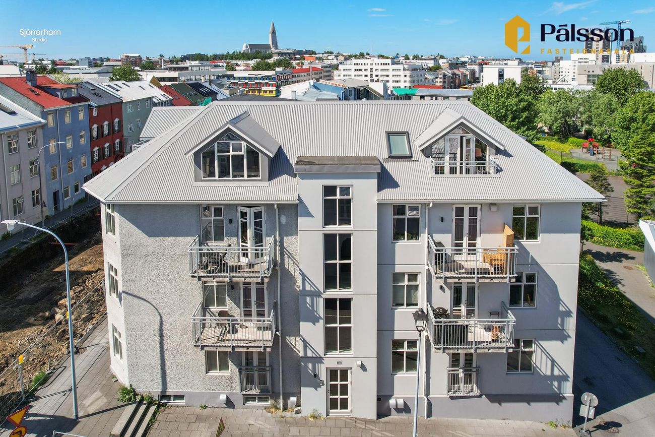 Laugavegur 145, 105 Reykjavík