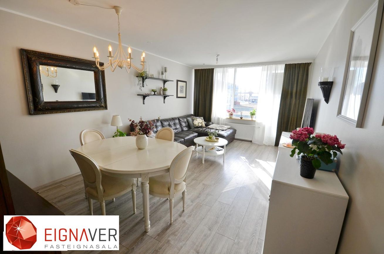 Tjarnarlundur 16, 600 Akureyri