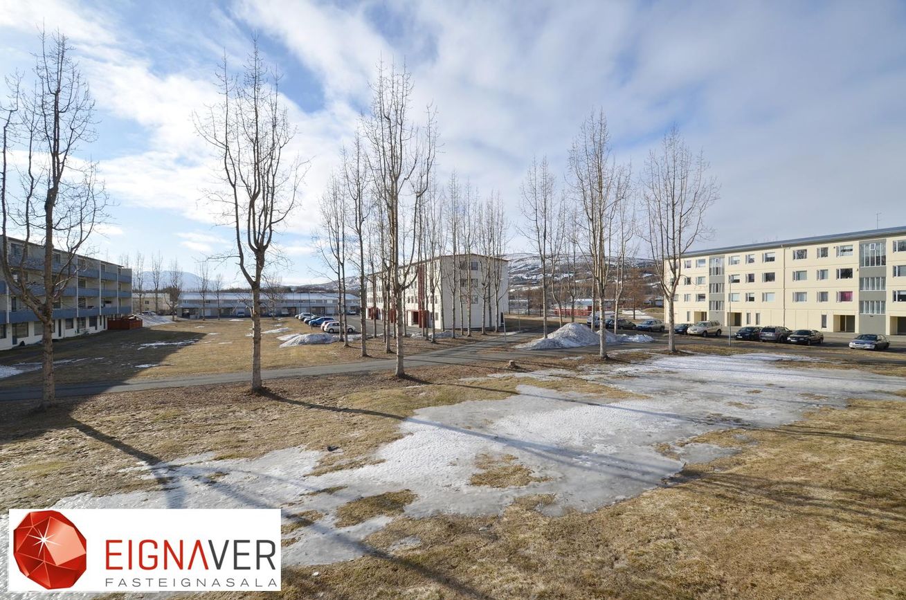 Tjarnarlundur 16, 600 Akureyri