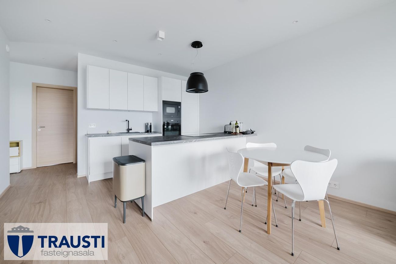 Hlíðarfótur 19 - 0415, 102 Reykjavík