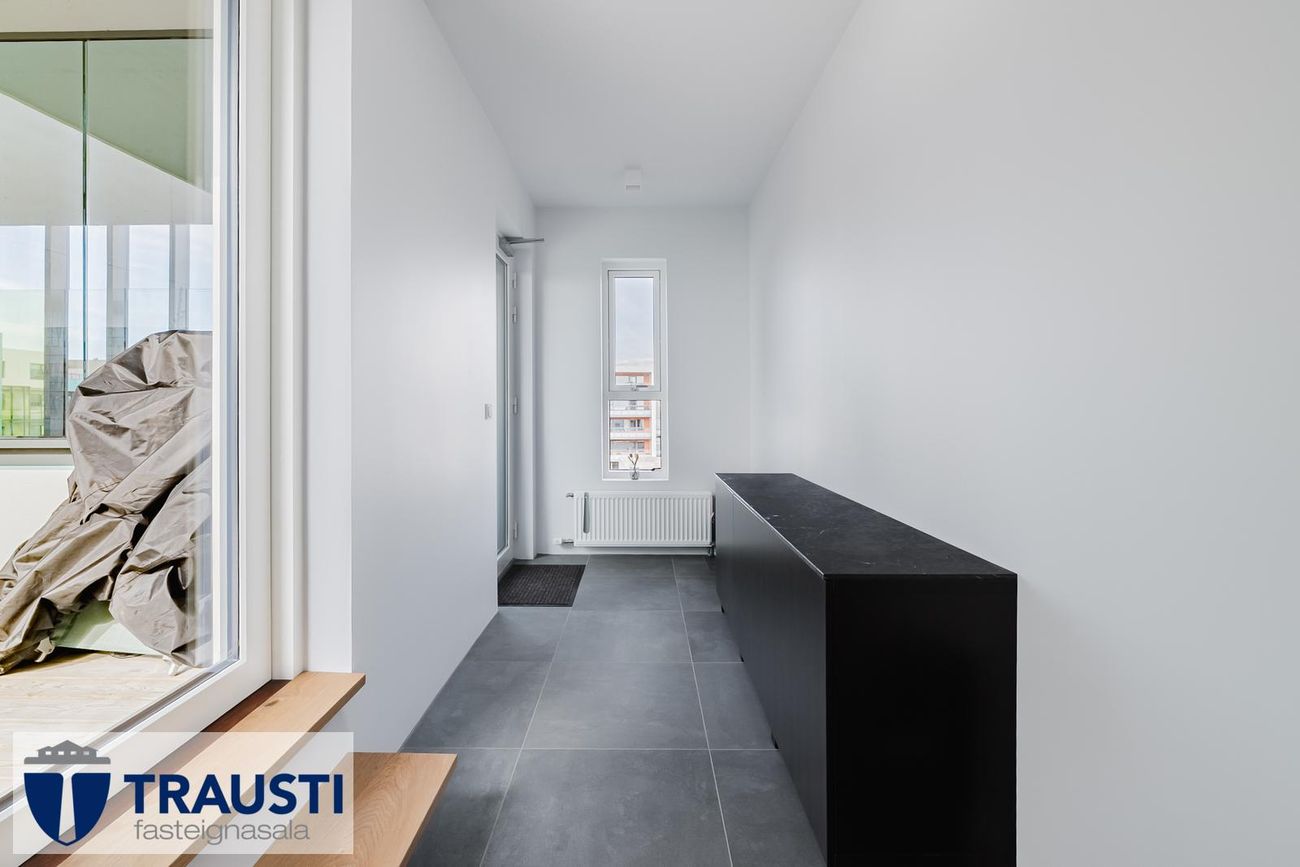 Hlíðarfótur 19 - 0415, 102 Reykjavík