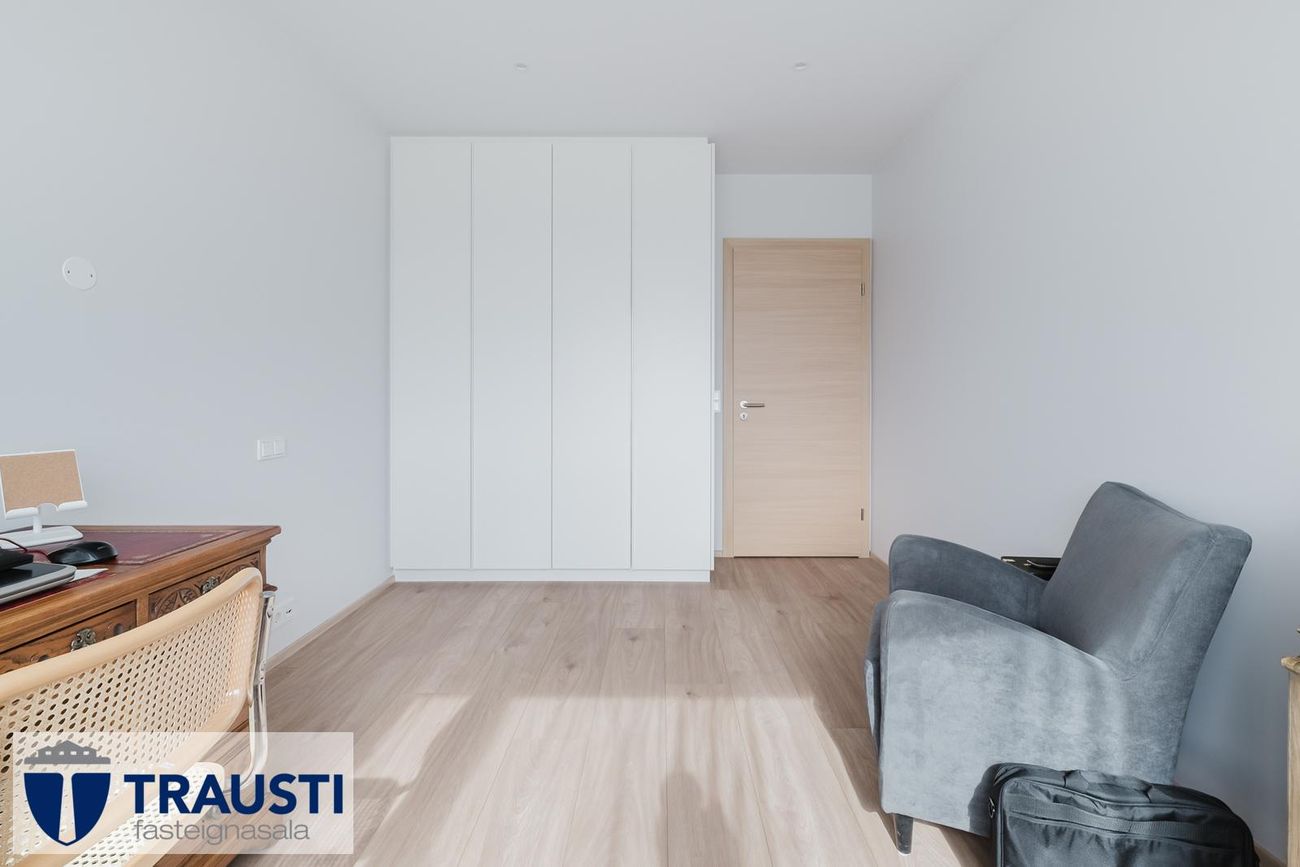 Hlíðarfótur 19 - 0415, 102 Reykjavík