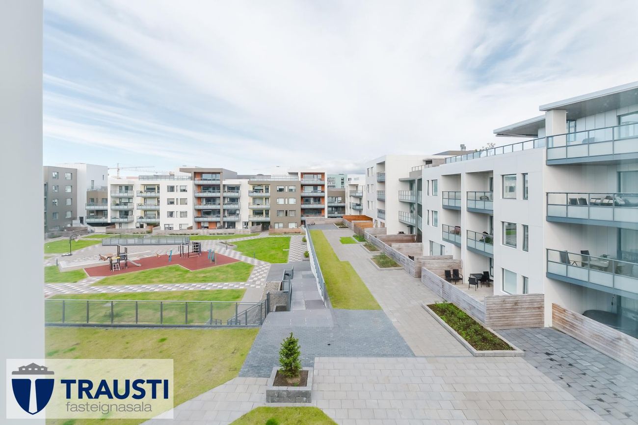 Hlíðarfótur 19 - 0415, 102 Reykjavík