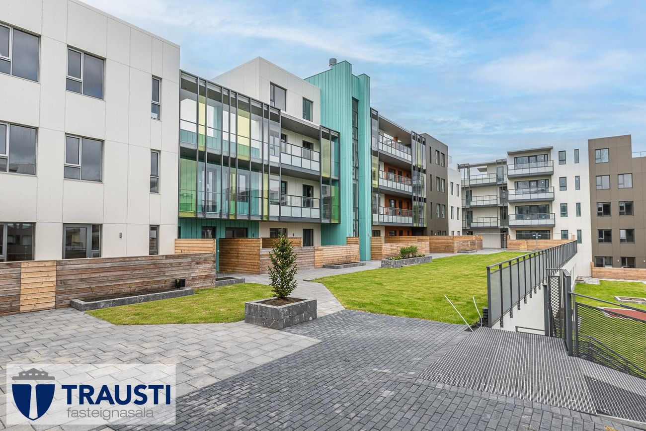 Hlíðarfótur 19 - 0415, 102 Reykjavík