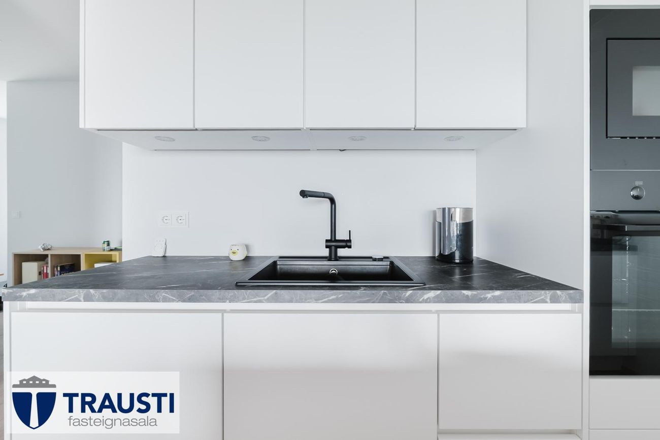 Hlíðarfótur 19 - 0415, 102 Reykjavík