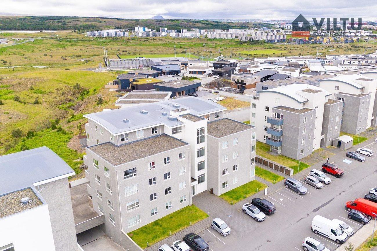 Skyggnisbraut 28 26-28, 113 Reykjavík