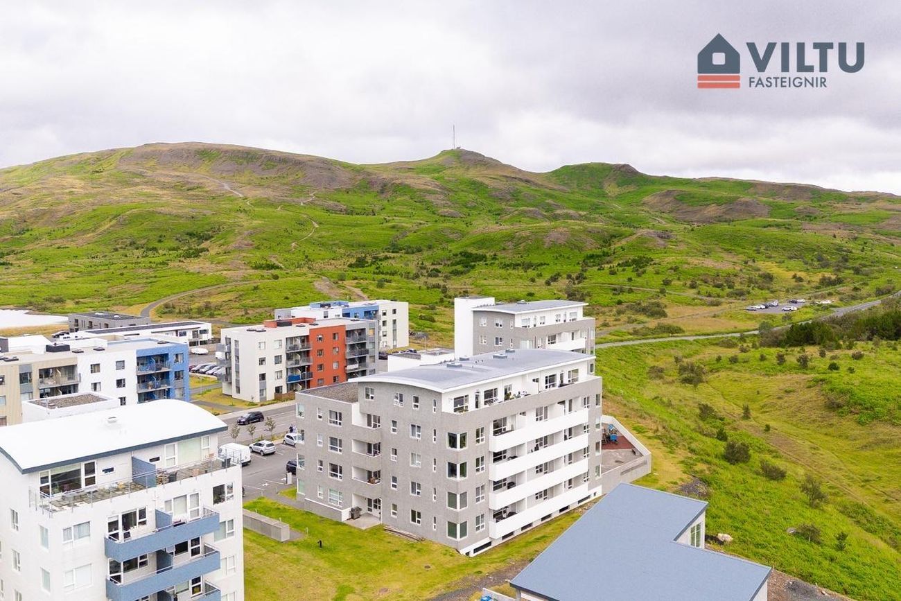 Skyggnisbraut 28 26-28, 113 Reykjavík