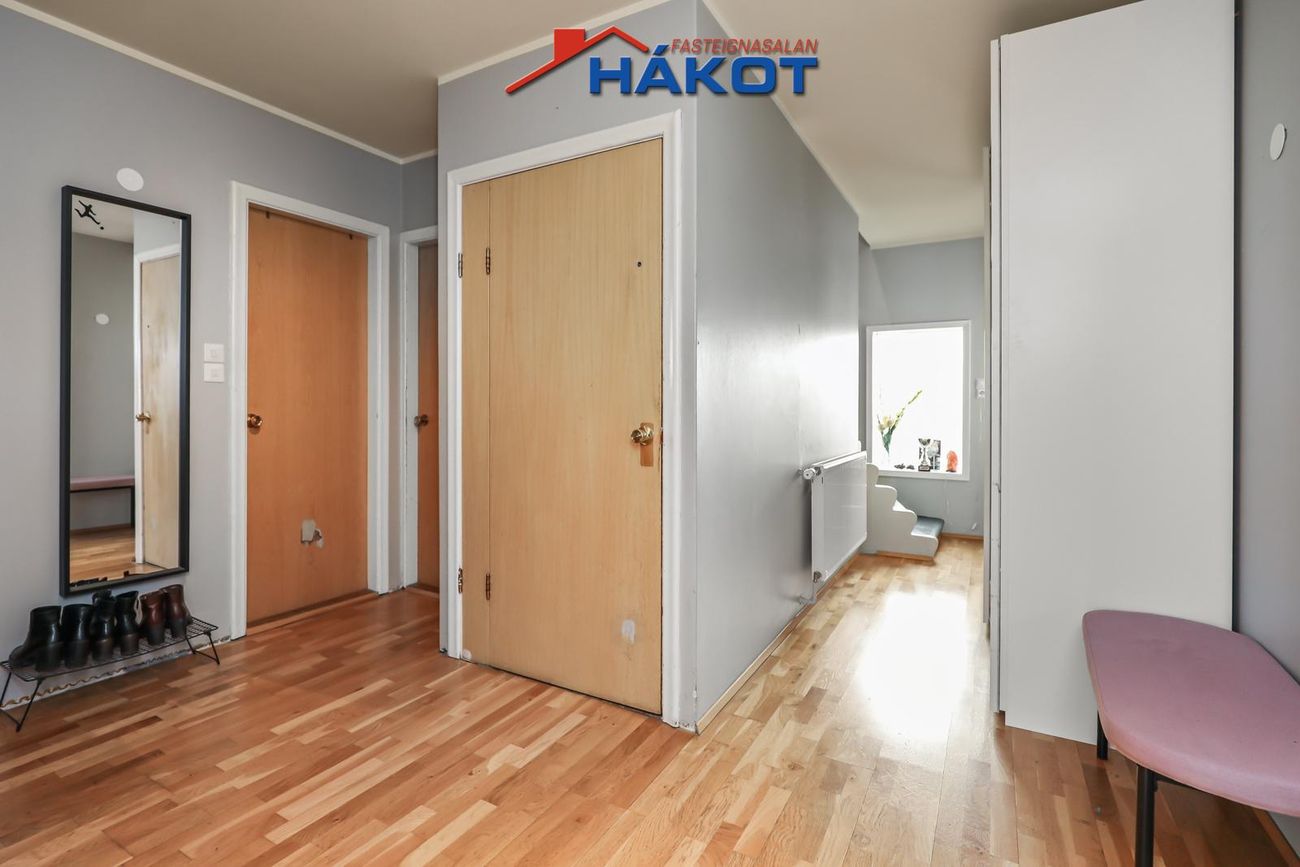 Kirkjubraut 19, 300 Akranes