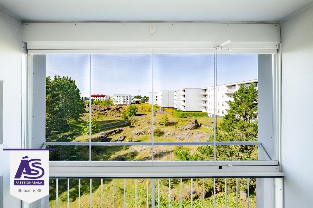 Hjallabraut 33, 220 Hafnarfjörður