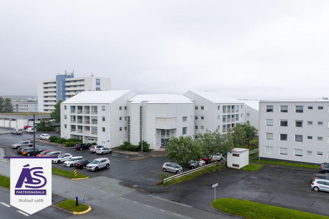 Hjallabraut 33, 220 Hafnarfjörður
