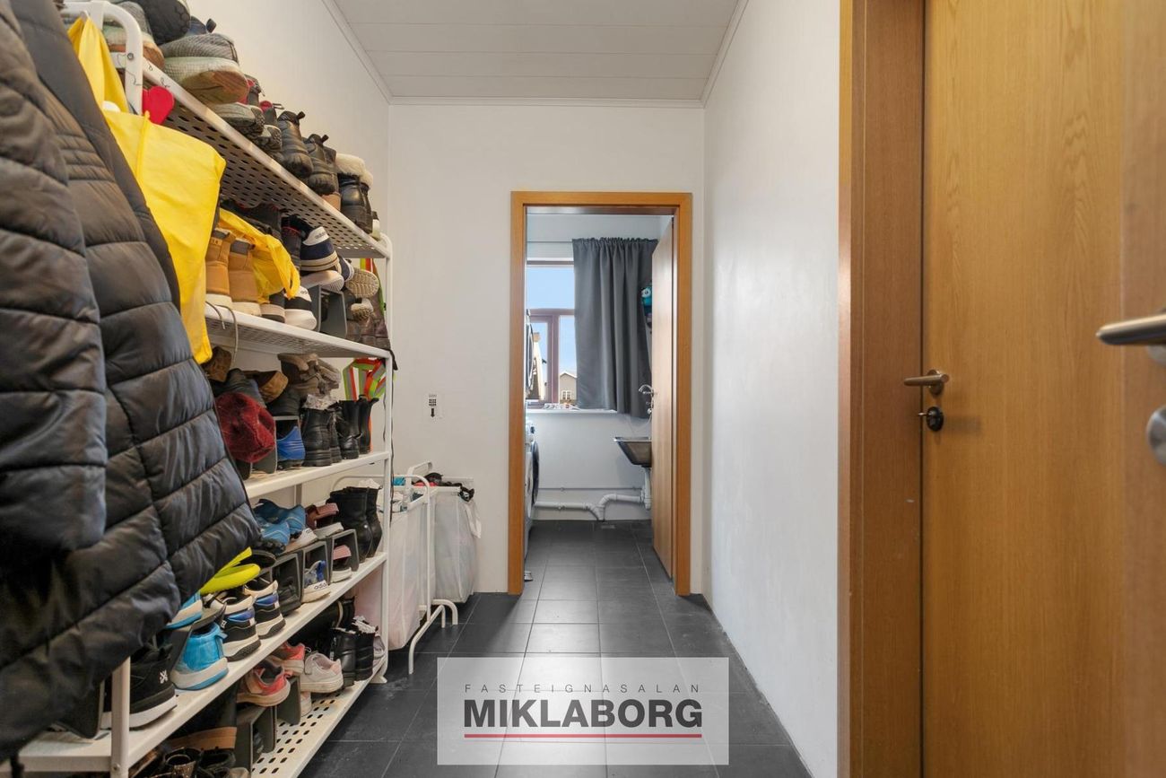 Svölutjörn 63 - 0101, 260 Reykjanesbær