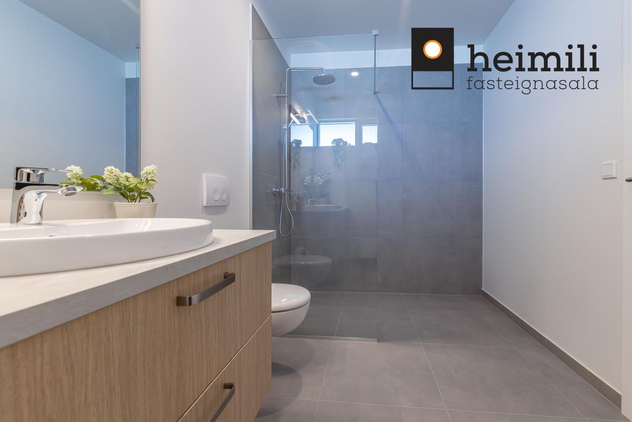 Suðurhella 16 - 0102, 221 Hafnarfjörður