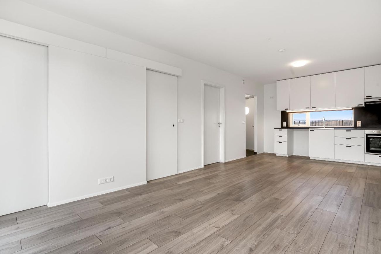 Jöfursbás 11D, 112 Reykjavík