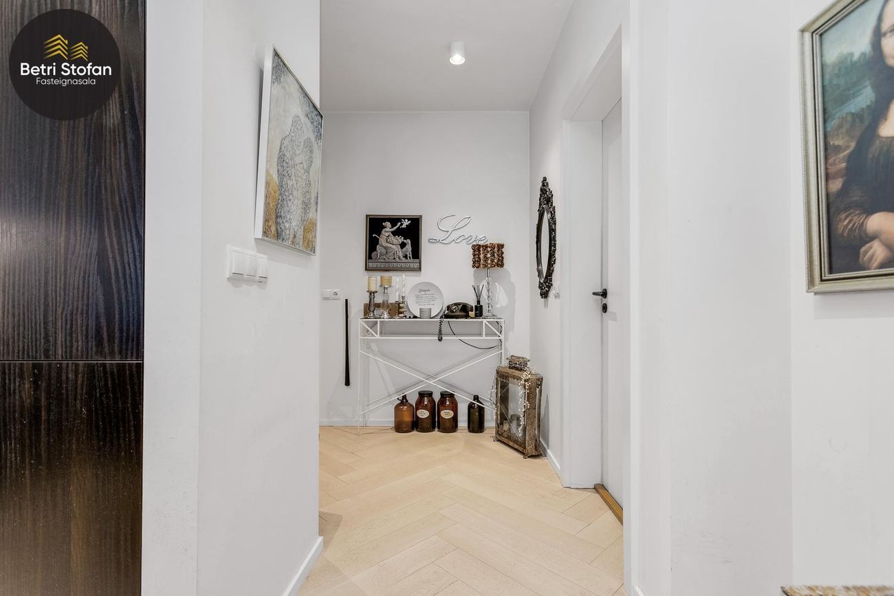 Hafnarbraut 14B - 0106, 200 Kópavogur