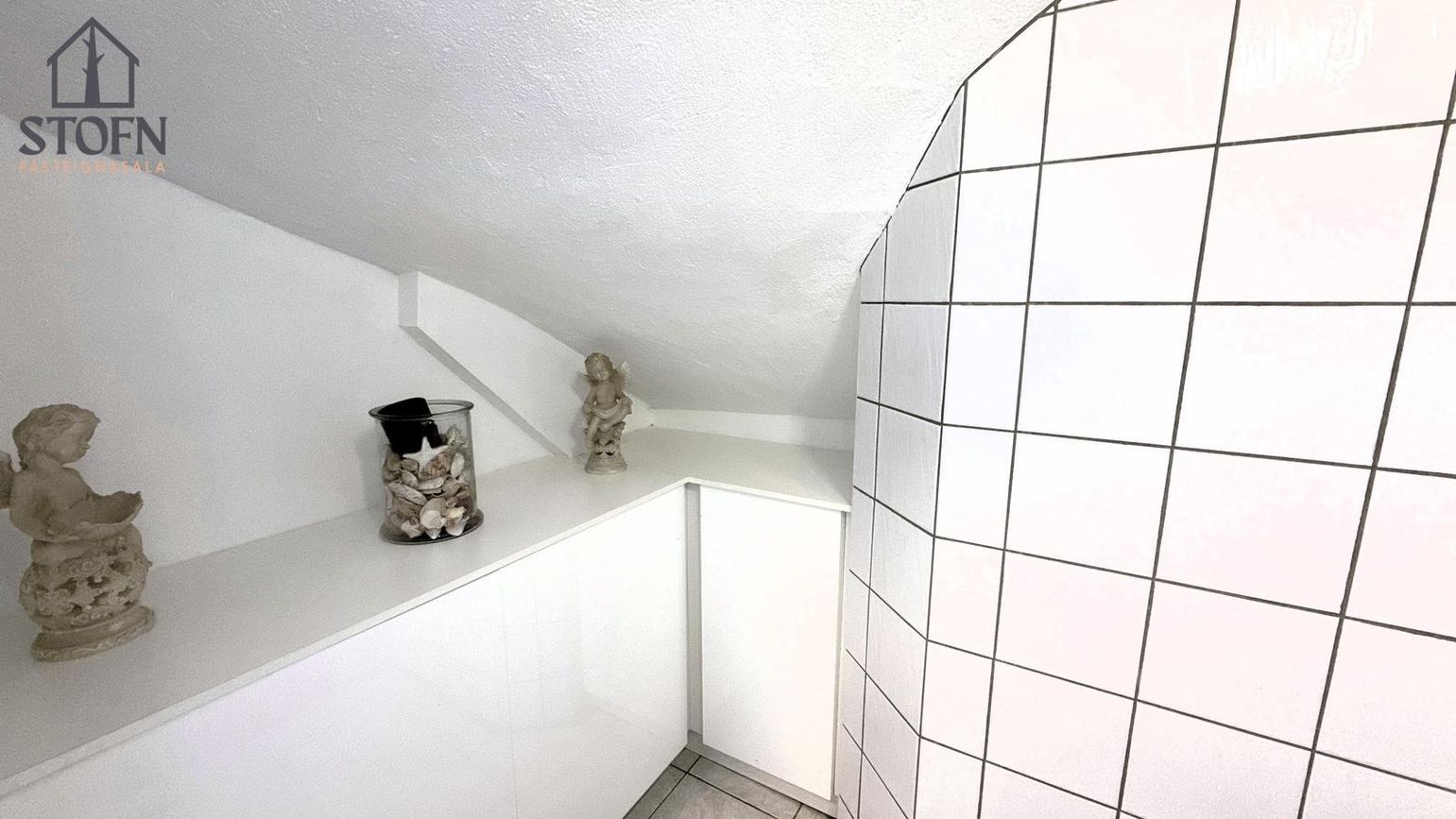 Smáratún 37, 230 Reykjanesbær