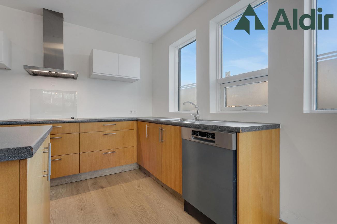 Berjavellir 3, 221 Hafnarfjörður