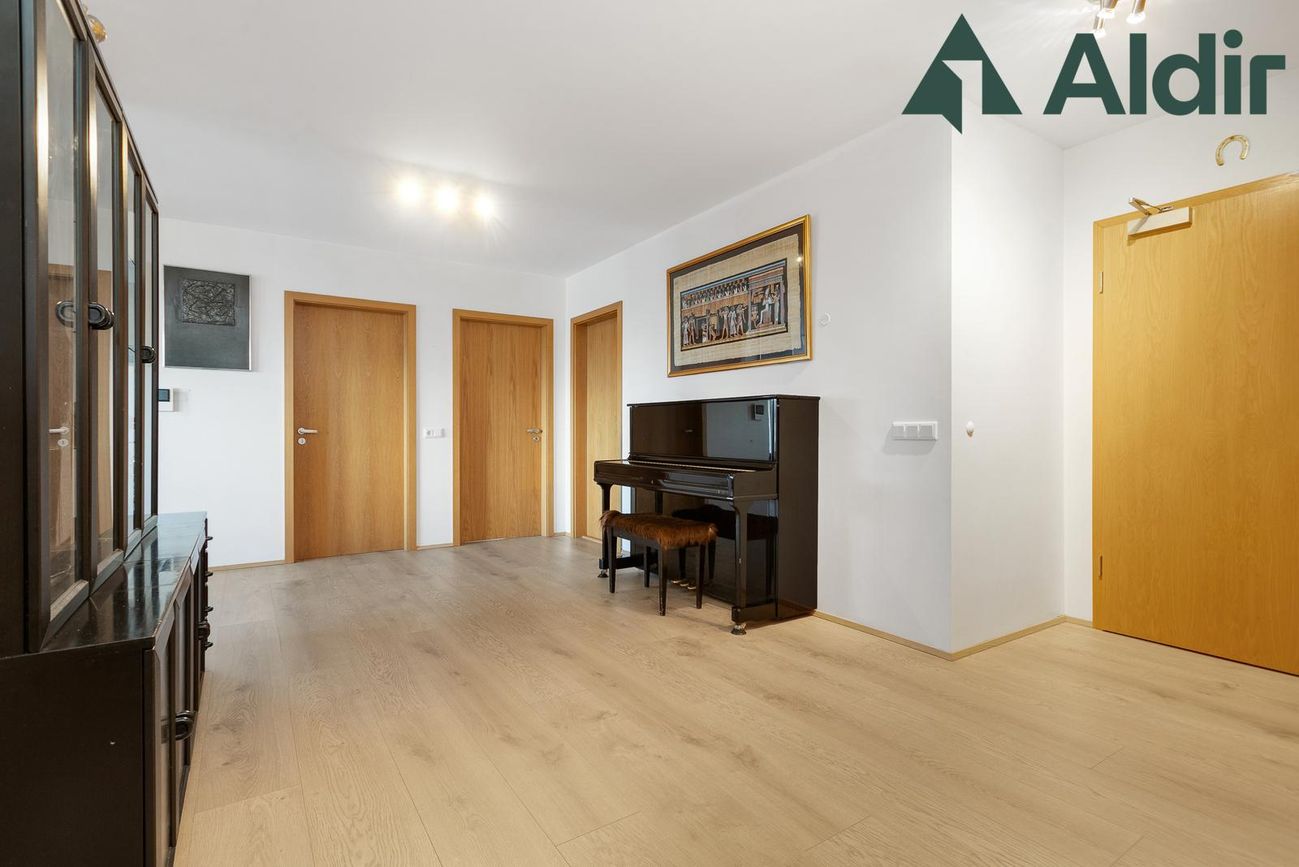 Berjavellir 3, 221 Hafnarfjörður
