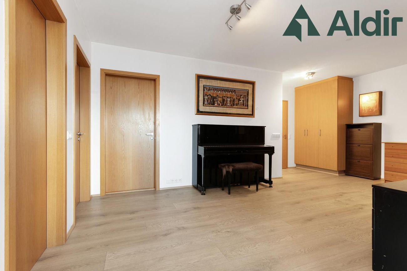 Berjavellir 3, 221 Hafnarfjörður