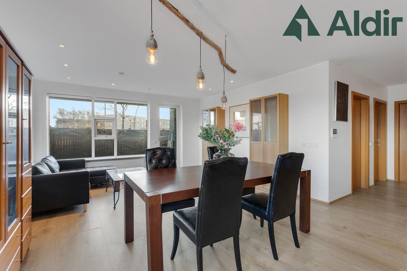 Berjavellir 3, 221 Hafnarfjörður