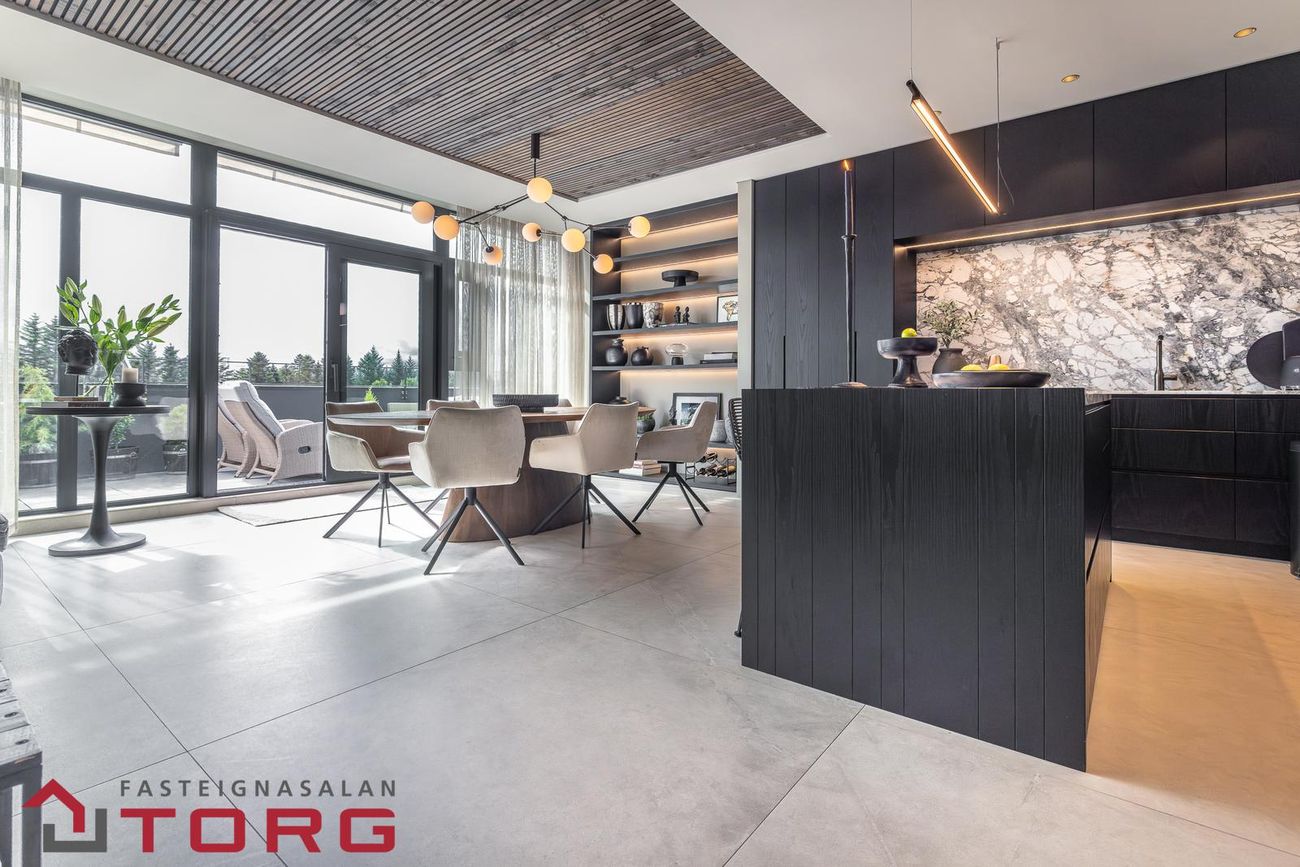 Lautarvegur 8, 103 Reykjavík