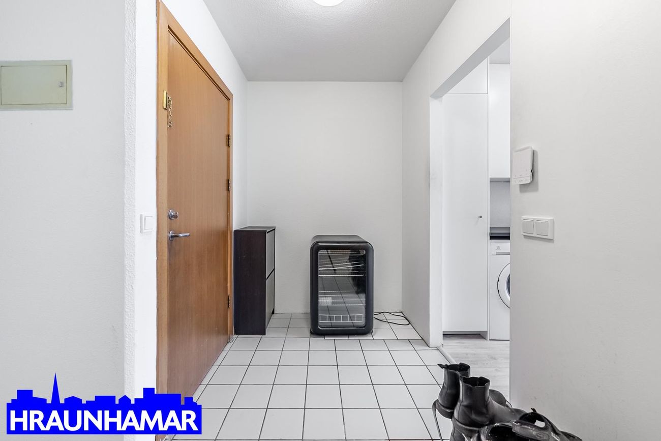 Hvammabraut 12, 220 Hafnarfjörður