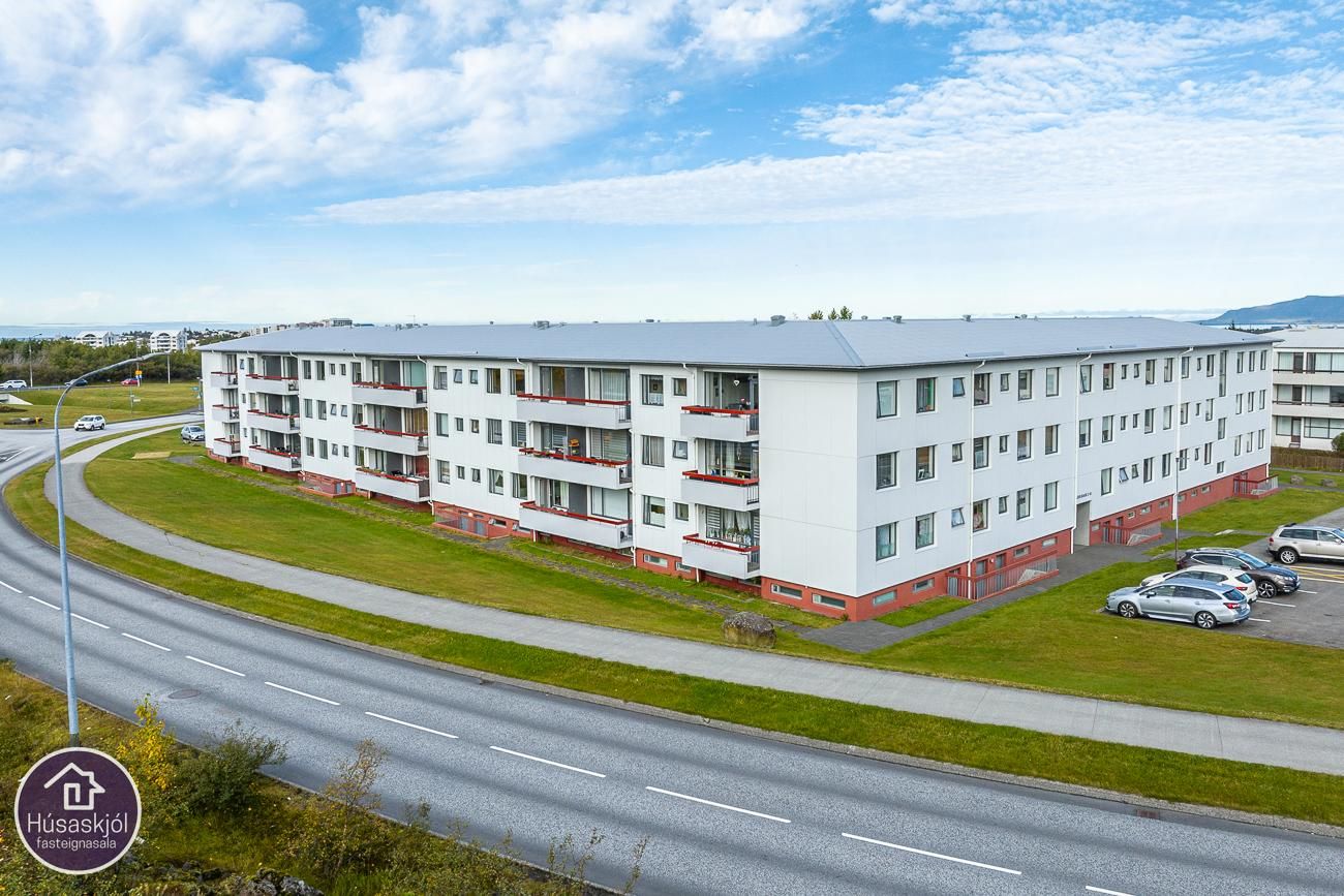 Leirubakki 16 - 0302, 109 Reykjavík