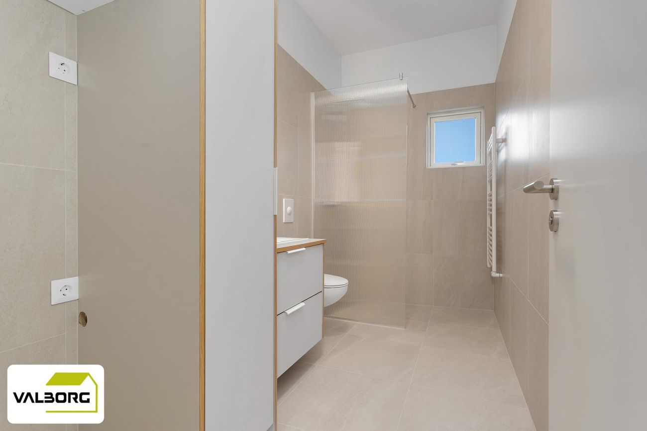 Skipalón 3, 220 Hafnarfjörður