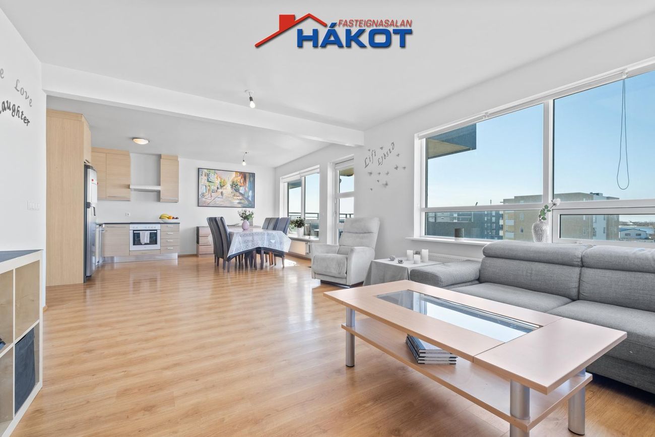 Holtsflöt 4 - 0404, 300 Akranes