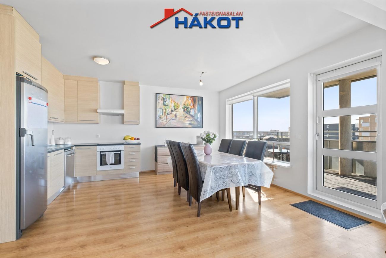 Holtsflöt 4 - 0404, 300 Akranes