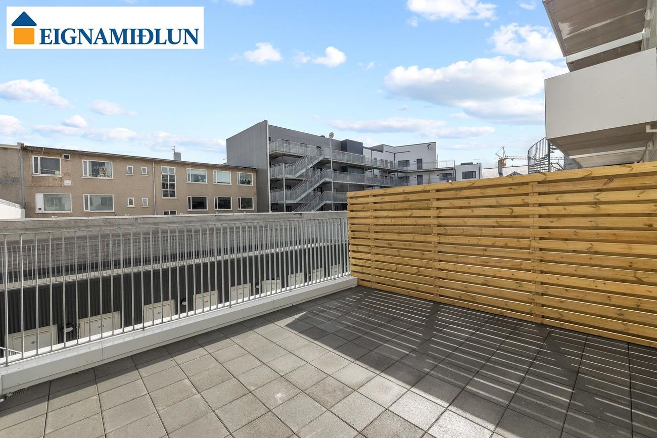 Brautarholt 4A, 105 Reykjavík