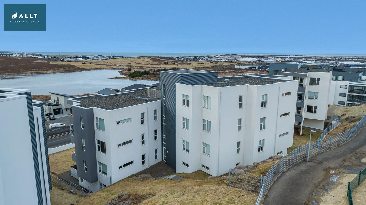 Holtsvegur 43, 210 Garðabær