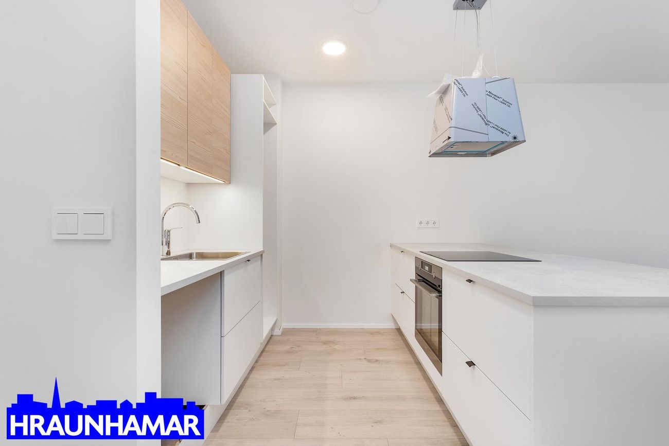 Áshamar 18 - 0502, 221 Hafnarfjörður