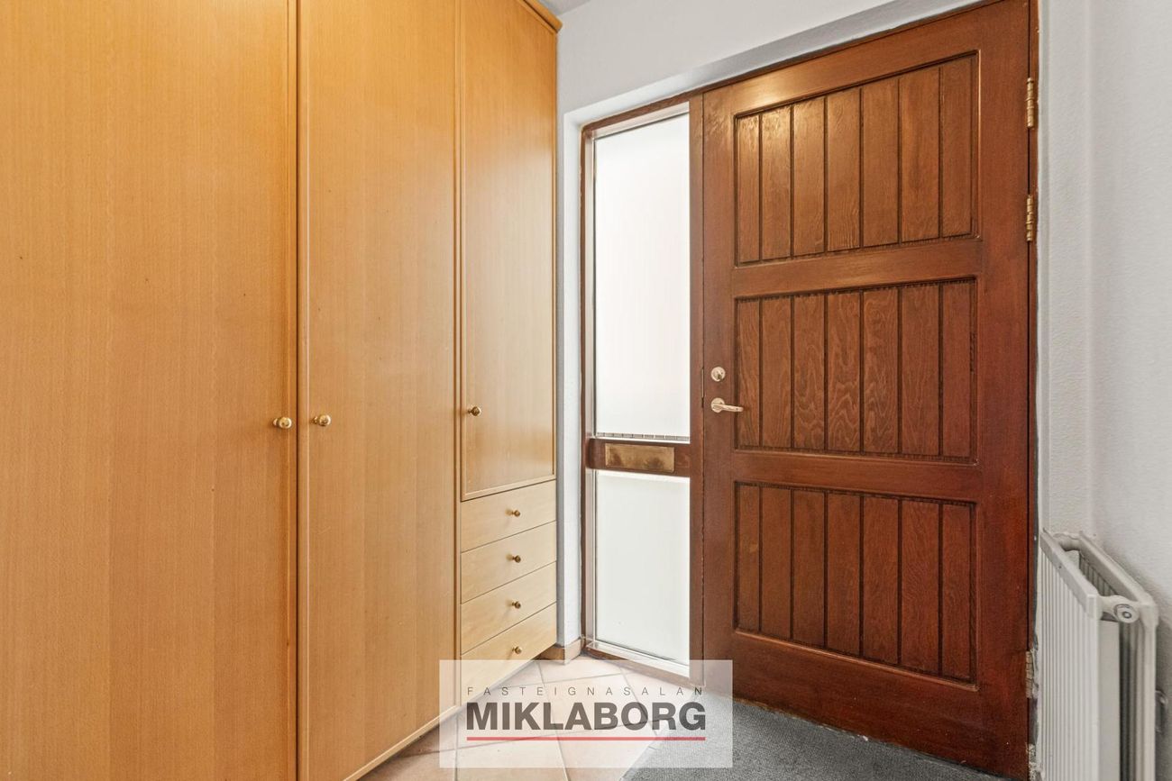 Hlíðarhjalli 30, 200 Kópavogur