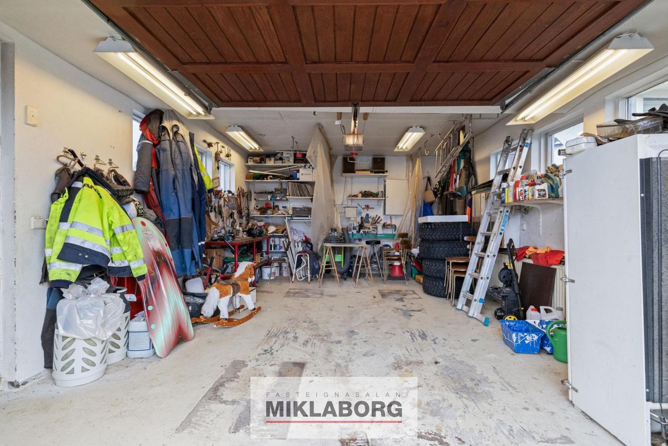 Hlíðarhjalli 30, 200 Kópavogur