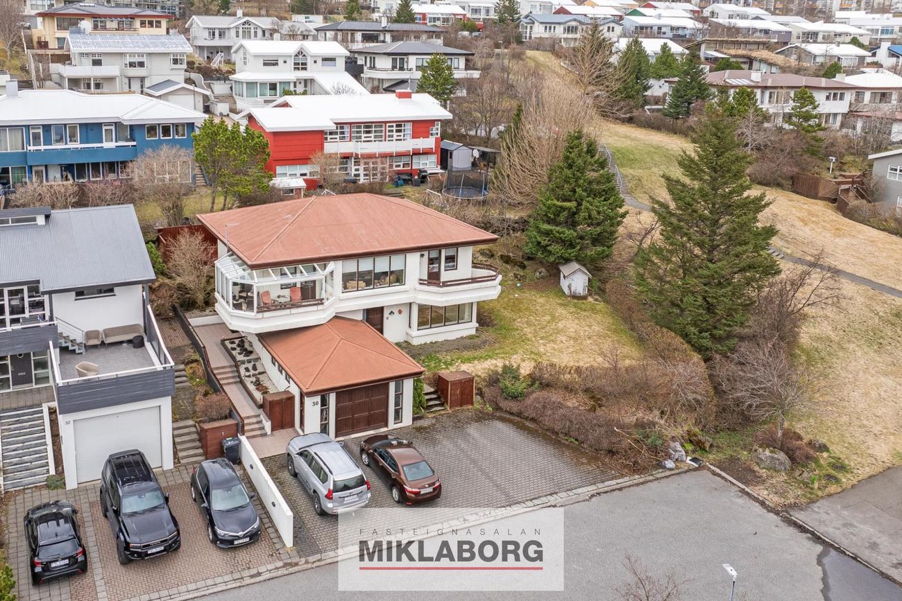 Hlíðarhjalli 30, 200 Kópavogur