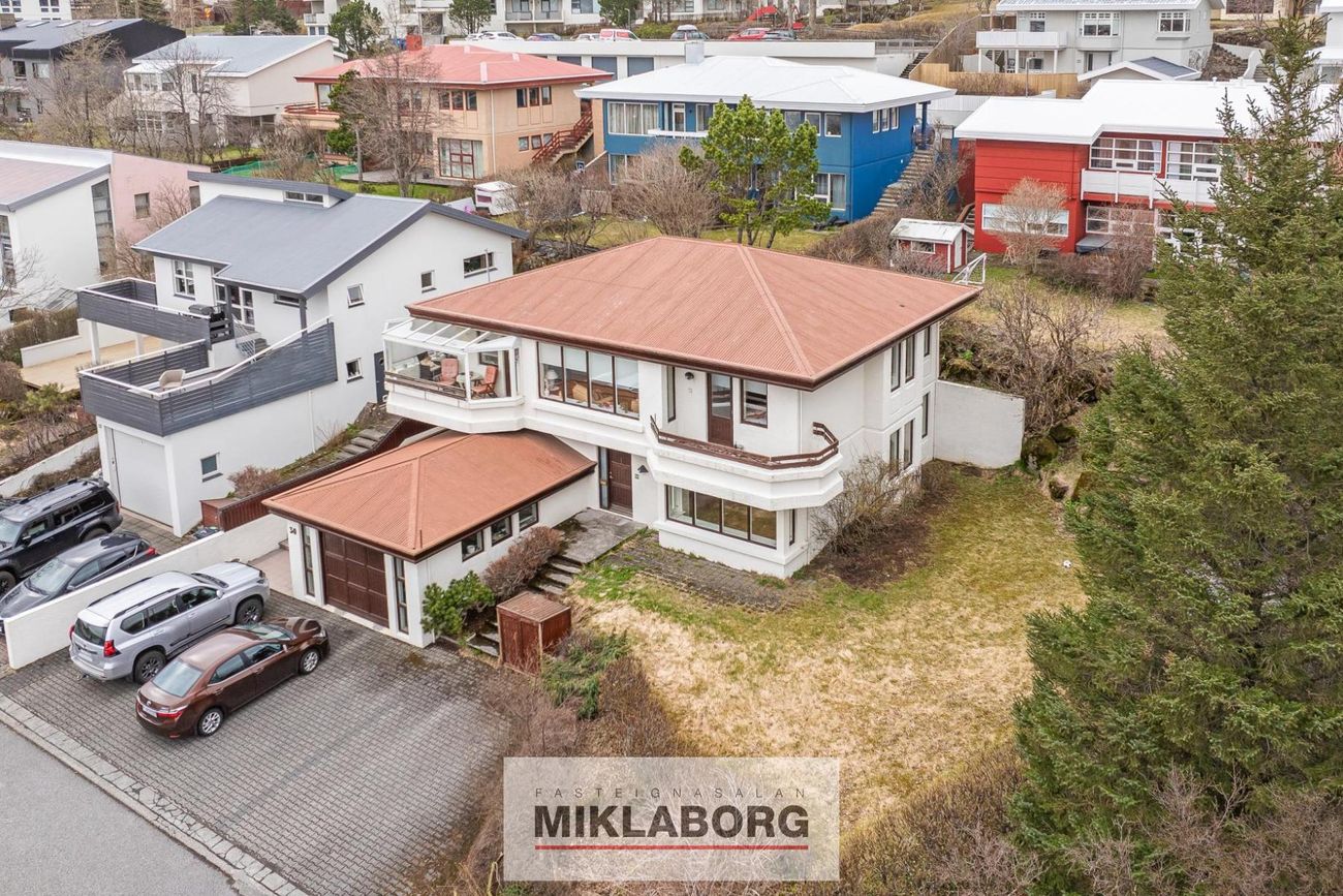 Hlíðarhjalli 30, 200 Kópavogur