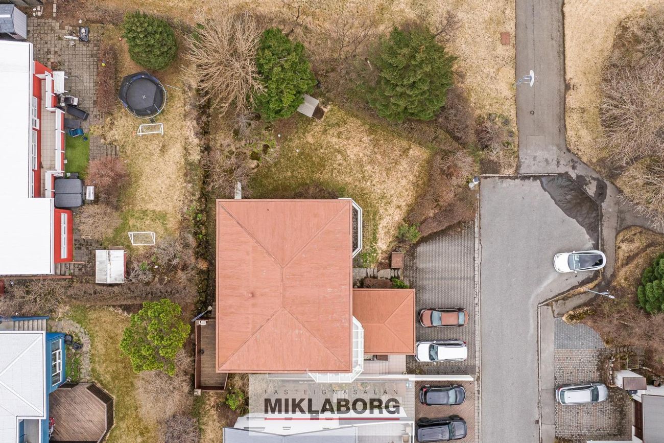Hlíðarhjalli 30, 200 Kópavogur